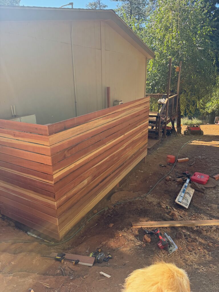 horizontal fence installation